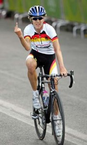 bicyclist cyclist finger flipping bird fuck you 181x300 Arrogance At 20mph (WARNING! This may be offensive to some readers)